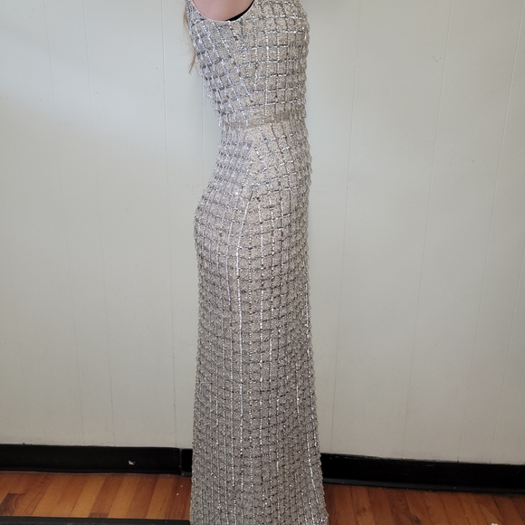 NWT Formal Dress Mac Duggal Beaded Size 2 - Picture 5 of 7